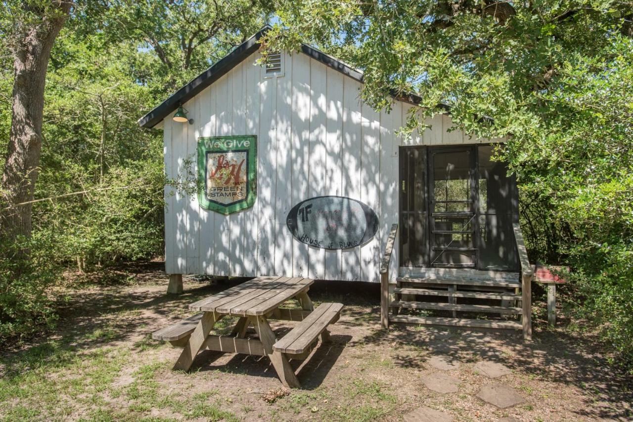 7F Lodge And Events College Station Extérieur photo